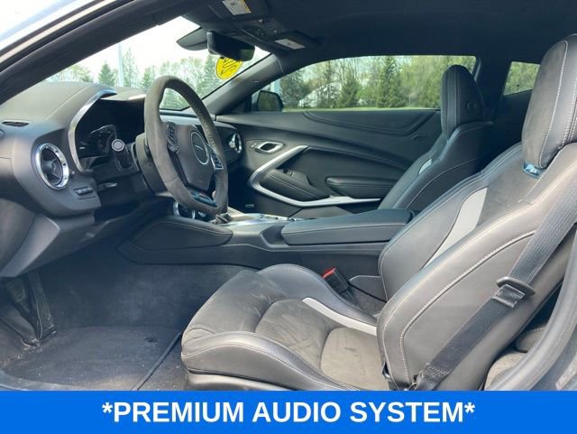 Used 2023 Chevrolet Camaro SS RWD image 6