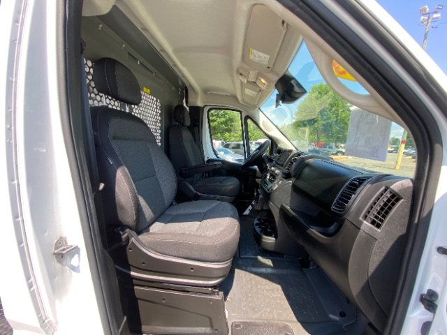Used 2023 RAM ProMaster 2500 w/ Driver Convenience Group FWD image 14