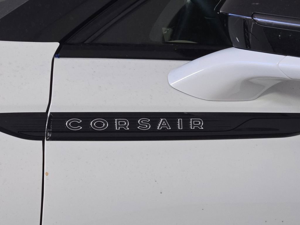 New 2026 Lincoln Corsair Premiere image 6