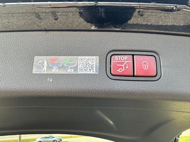 Used 2026 Mercedes-Benz GLC 300 4MATIC image 39