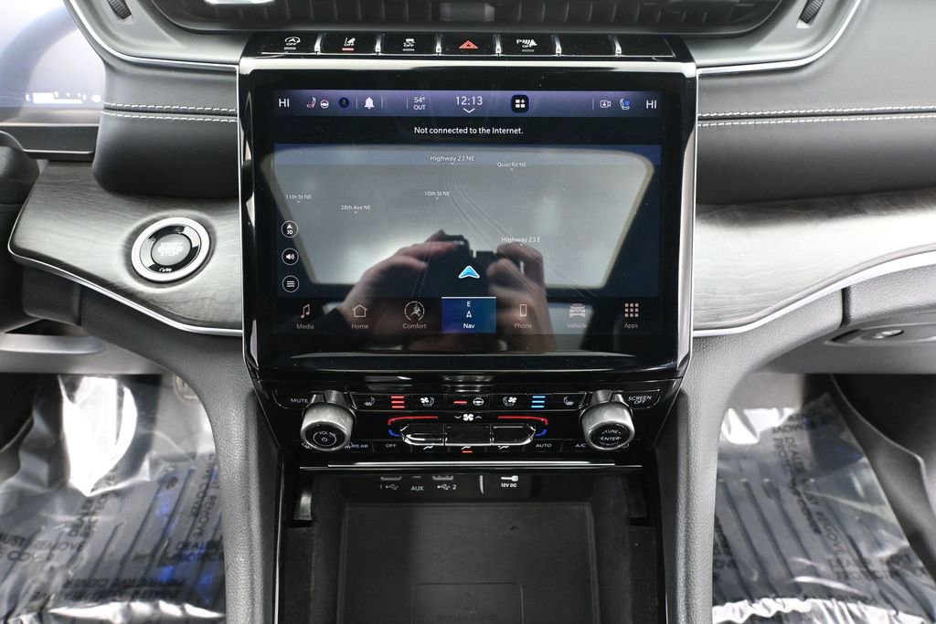 Used 2021 Jeep Grand Cherokee L Overland w/ Advanced Protech Group III image 37