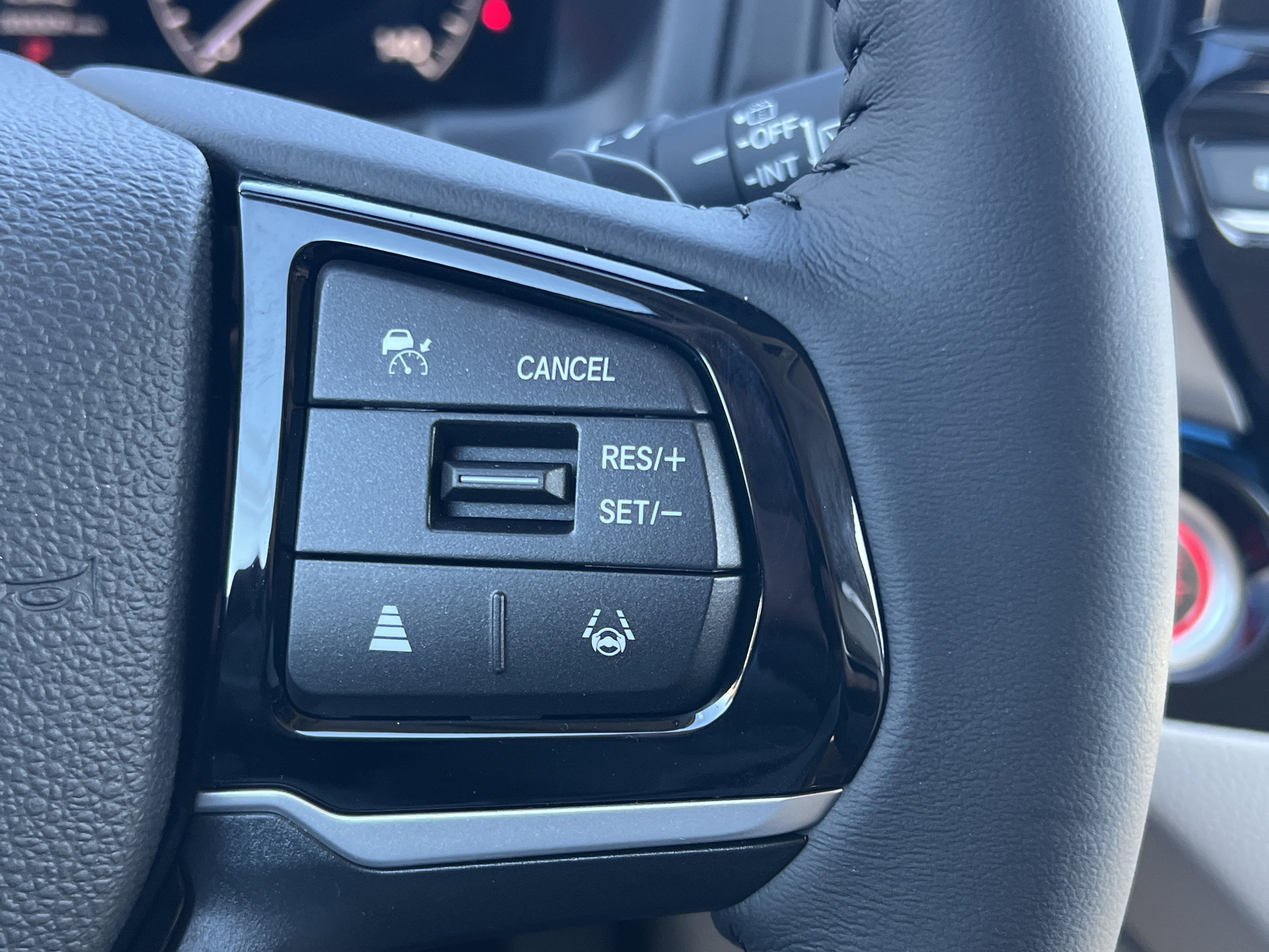 New 2026 Honda Odyssey Touring image 25