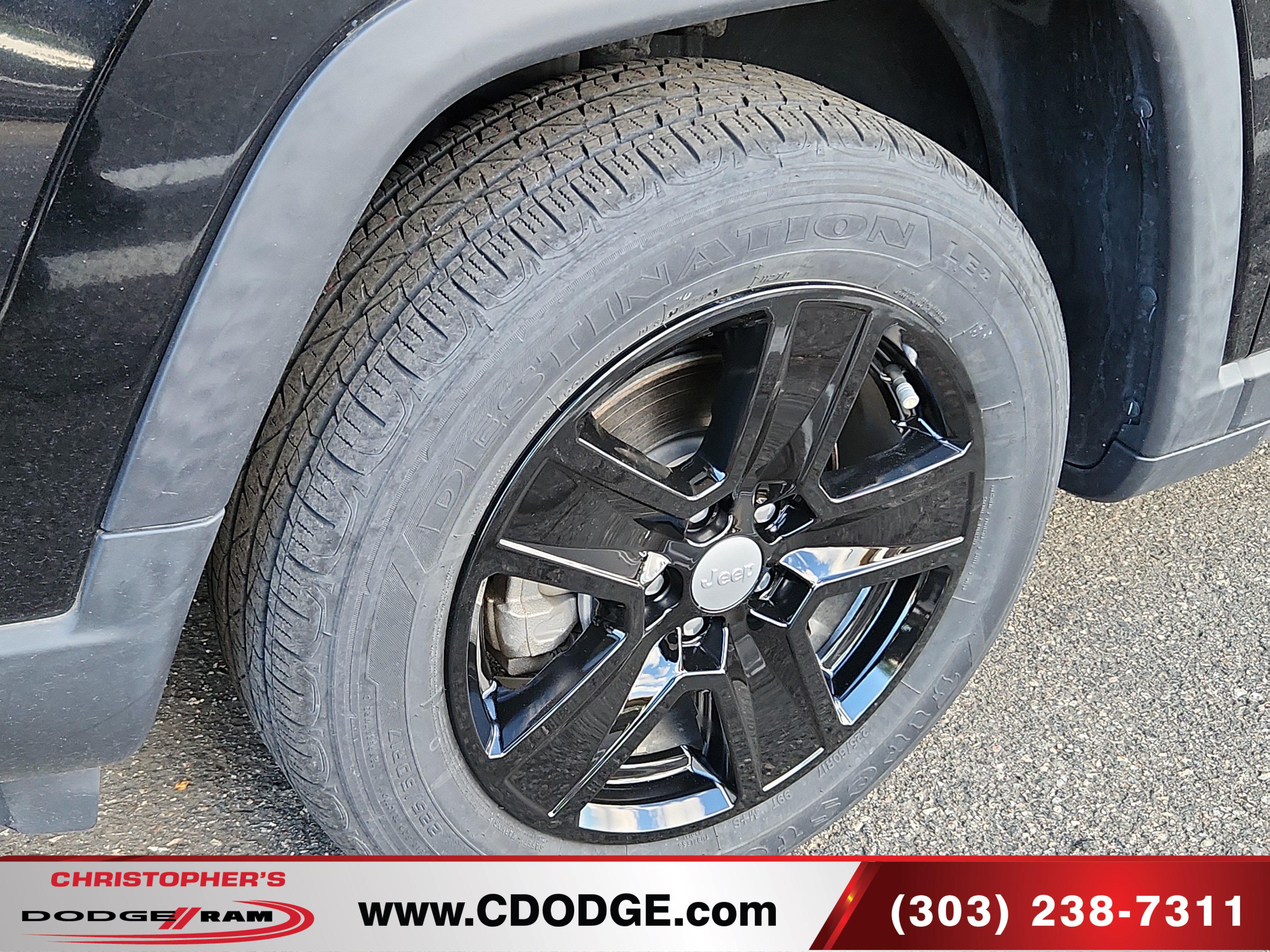 Used 2022 Jeep Compass Latitude FWD image 4