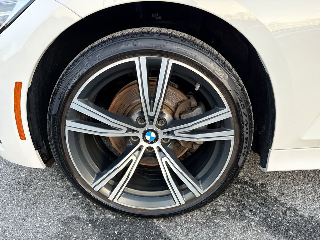 Used 2021 BMW 330i xDrive Sedan w/ Convenience Package image 19