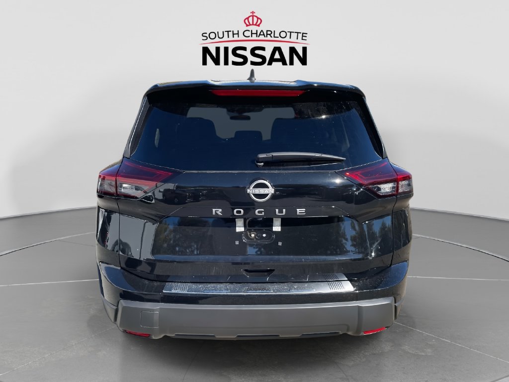 New 2027 Nissan Rogue SV FWD image 5