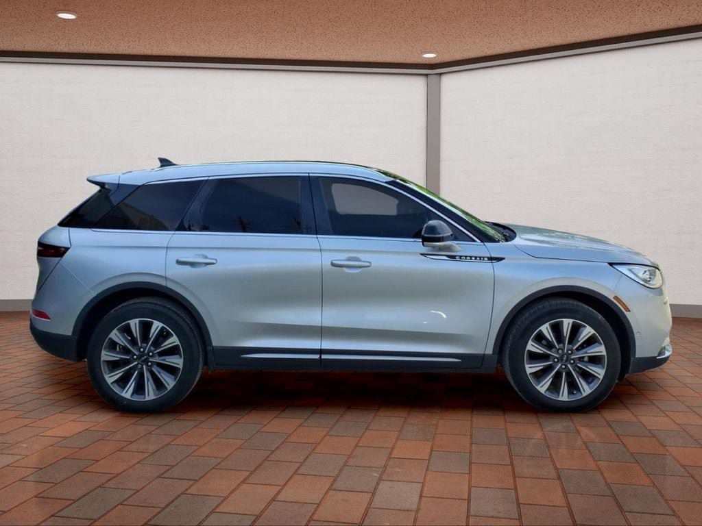 Used 2020 Lincoln Corsair Reserve w/ Equipment Group 201A AWD/4WD image 4