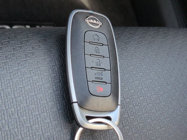 Used 2026 Nissan Rogue SV w/ SV Premium Package FWD image 29