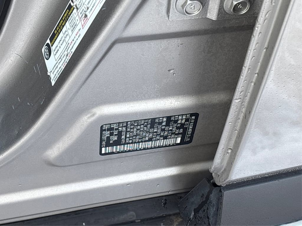 Used 2022 Nissan Rogue Platinum w/ Head-Up Display Package image 14