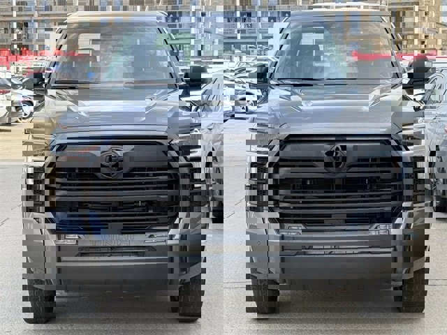 Used 2022 Toyota Tundra SR5 w/ SR5 Convenience Package image 8