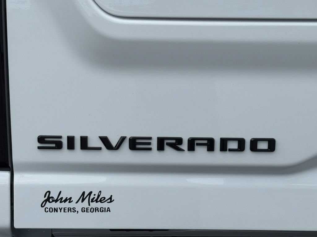 New 2026 Chevrolet Silverado 2500 ZR2 w/ LPO, Dark Essentials Package AWD/4WD image 21