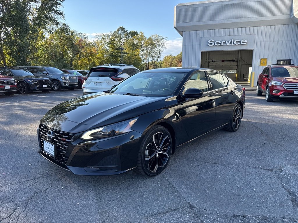 Certified 2023 Nissan Altima 2.5 SR