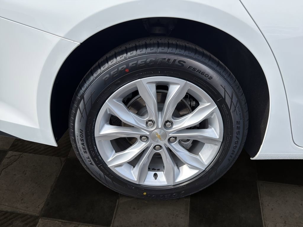 Used 2022 Chevrolet Malibu LT image 12