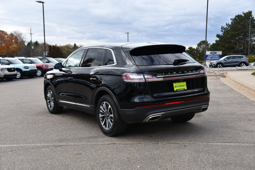 Used 2022 Lincoln Nautilus AWD w/ Premium Package image 4