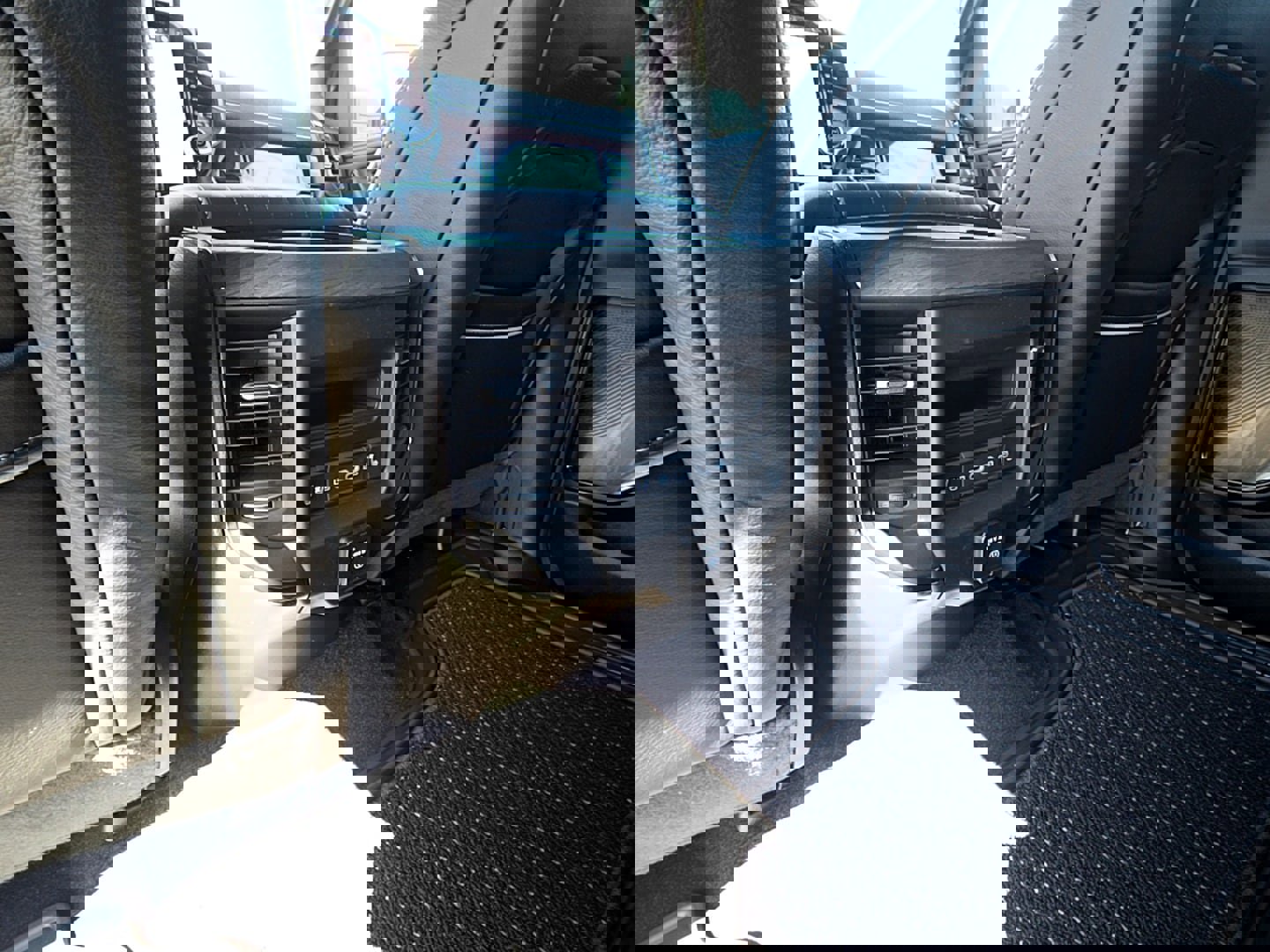 New 2026 RAM 1500 Limited w/ Trailer Tow Group AWD/4WD image 11