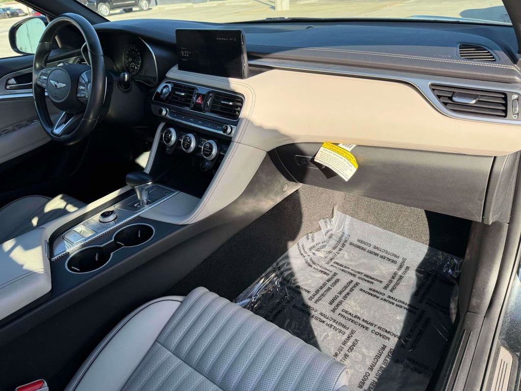 Used 2023 Genesis G70 2.0T w/ Sport Prestige Package image 17