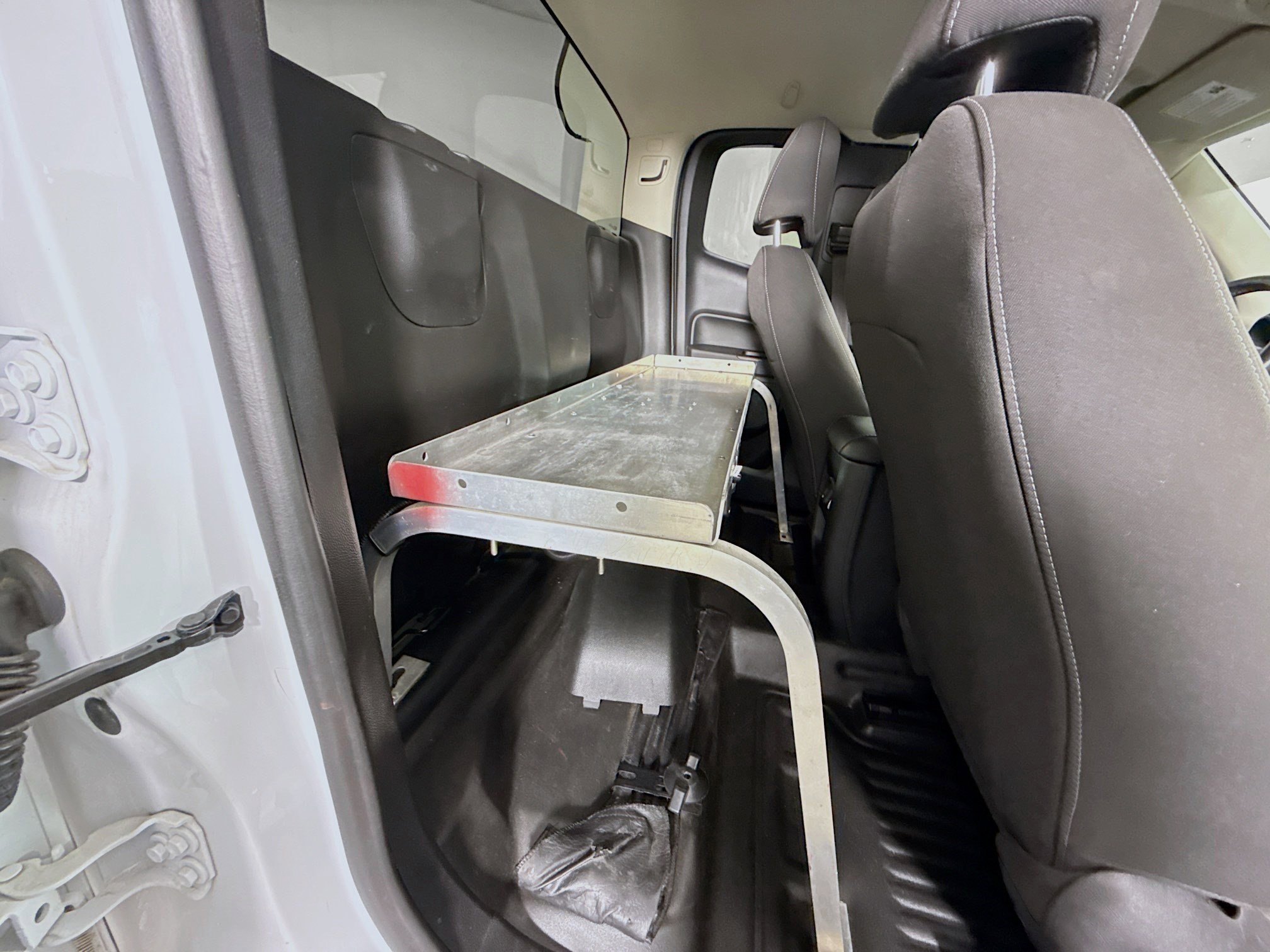 Used 2022 Chevrolet Colorado LT w/ Fleet Safety Package image 26