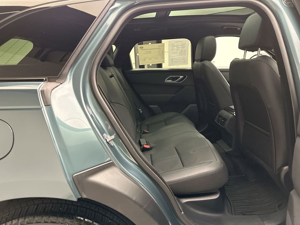 Used 2026 Land Rover Range Rover Velar Dynamic SE image 19