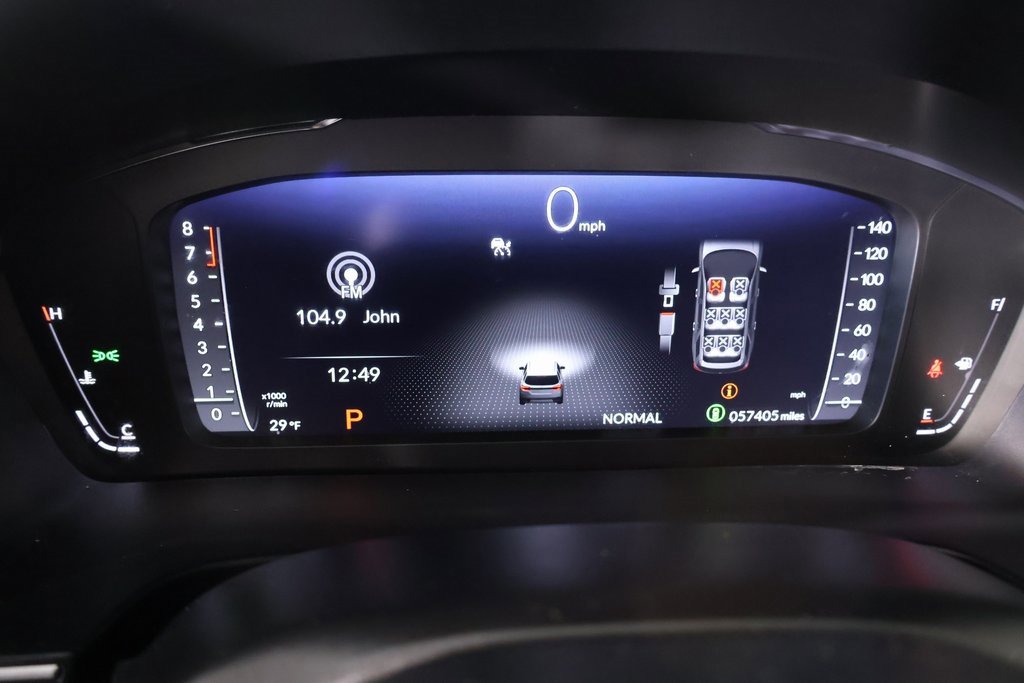 Used 2023 Honda Pilot Elite image 4