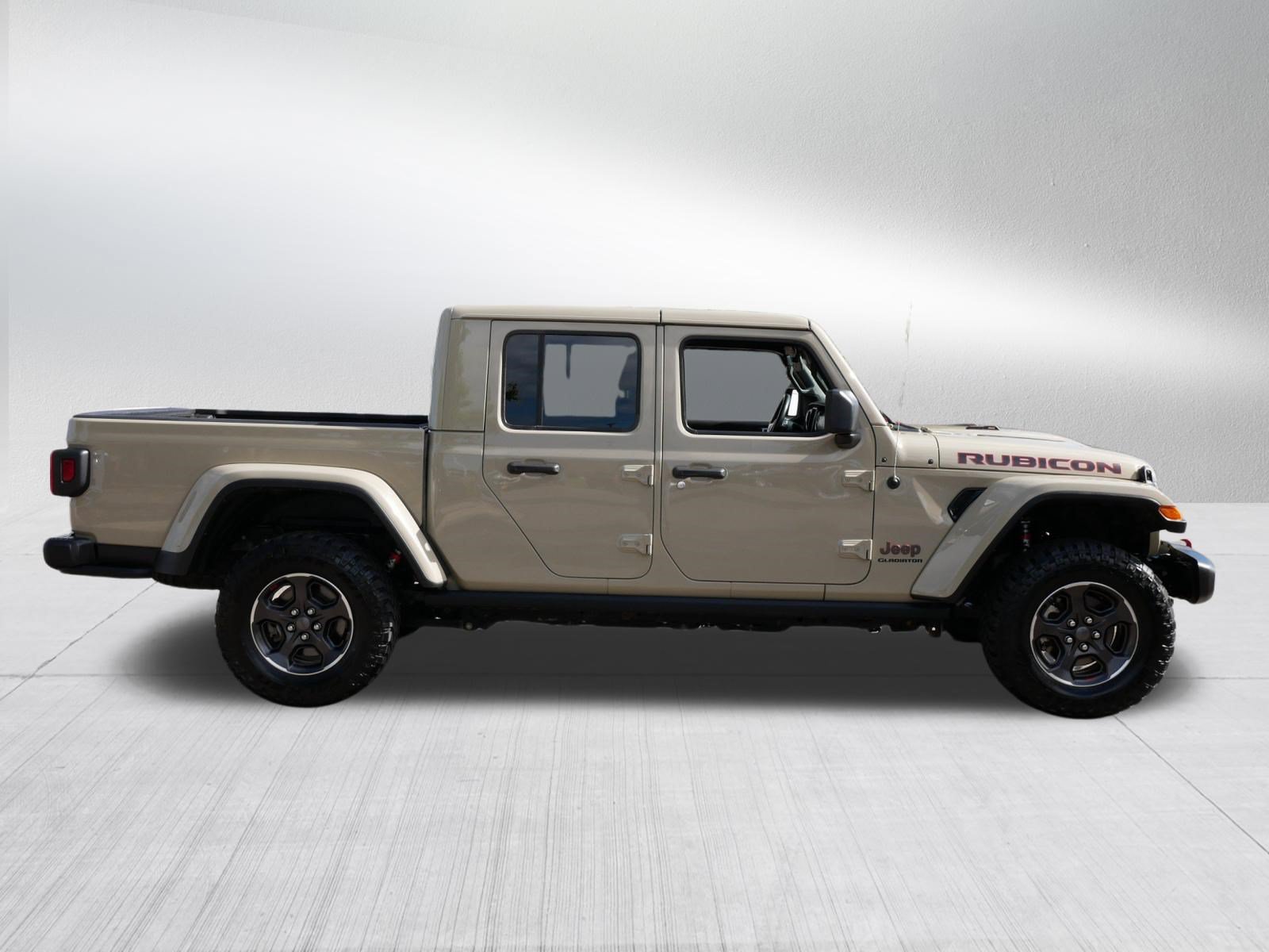 Used 2022 Jeep Gladiator Rubicon w/ Cold Weather Group AWD/4WD image 8