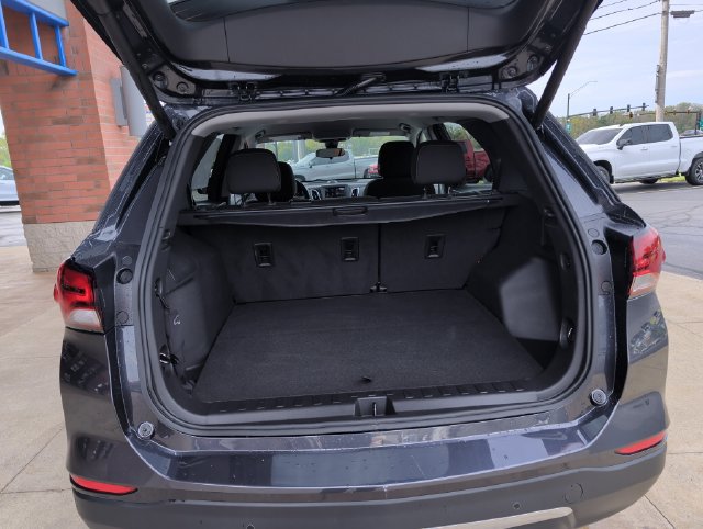 Used 2023 Chevrolet Equinox LT FWD image 21
