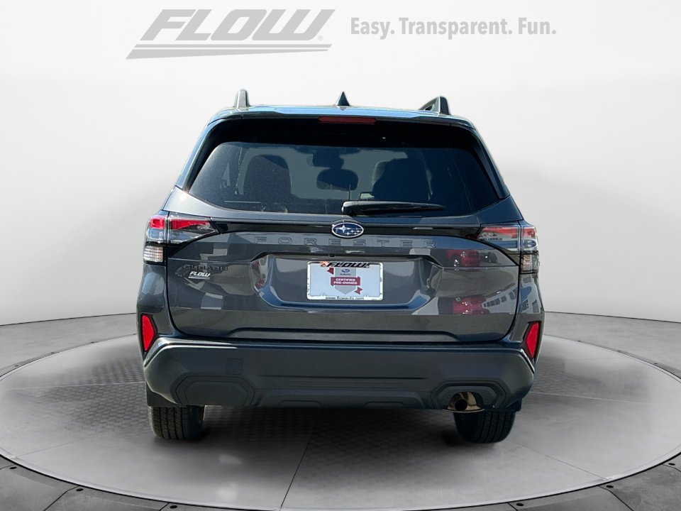 Used 2026 Subaru Forester Premium AWD/4WD image 8