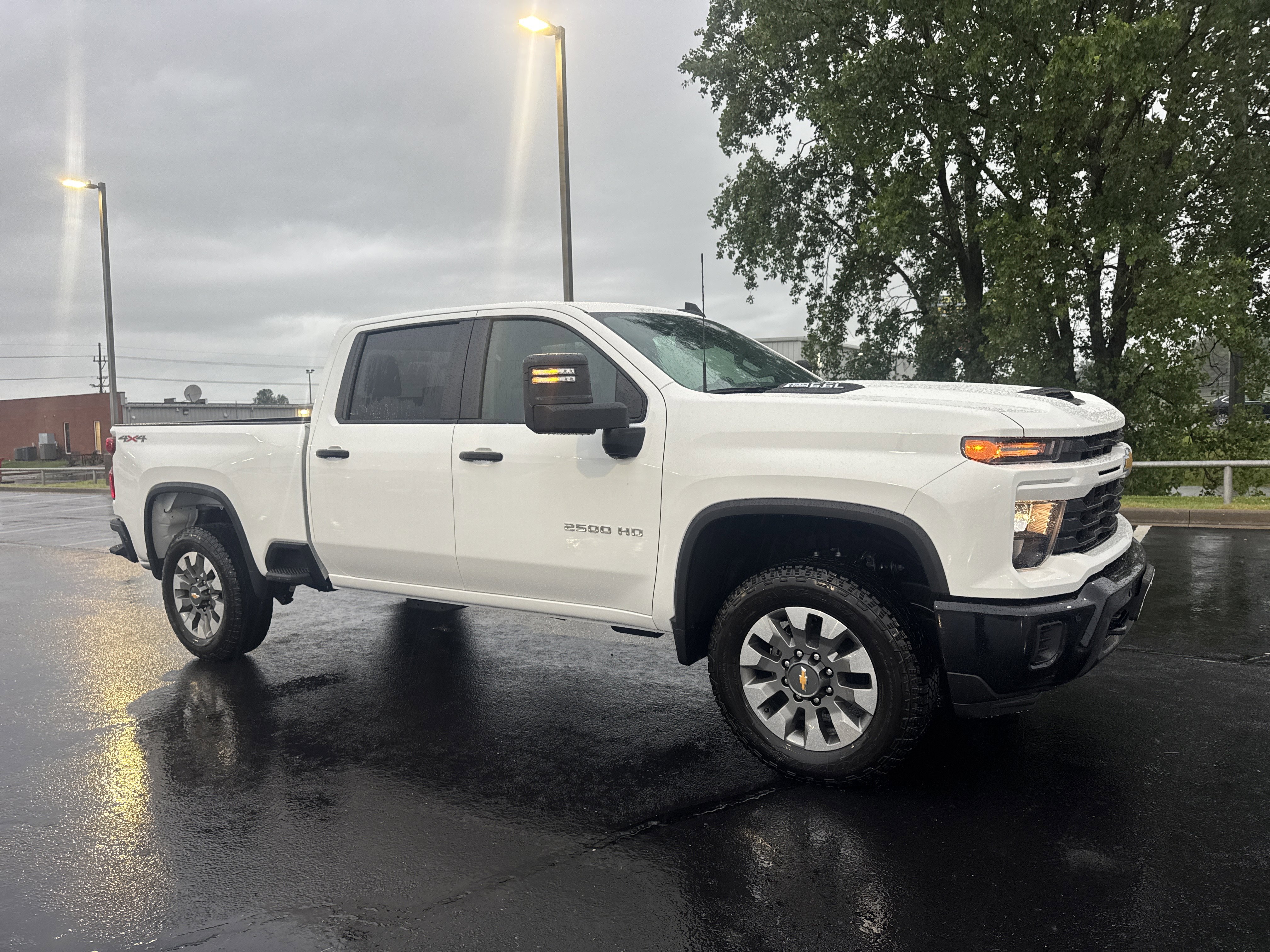 New 2026 Chevrolet Silverado 2500 Custom w/ Custom Value Package AWD/4WD image 4