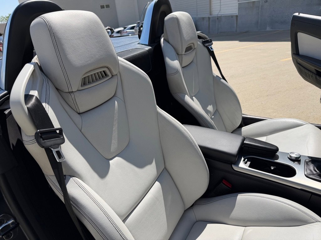 Used 2012 Mercedes-Benz SLK 350 image 19