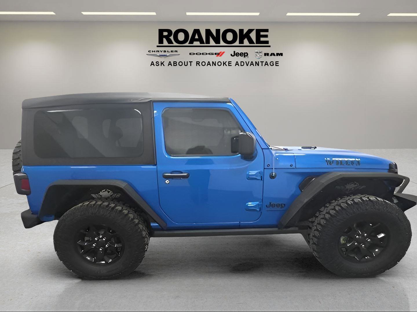 Used 2021 Jeep Wrangler Sport image 7