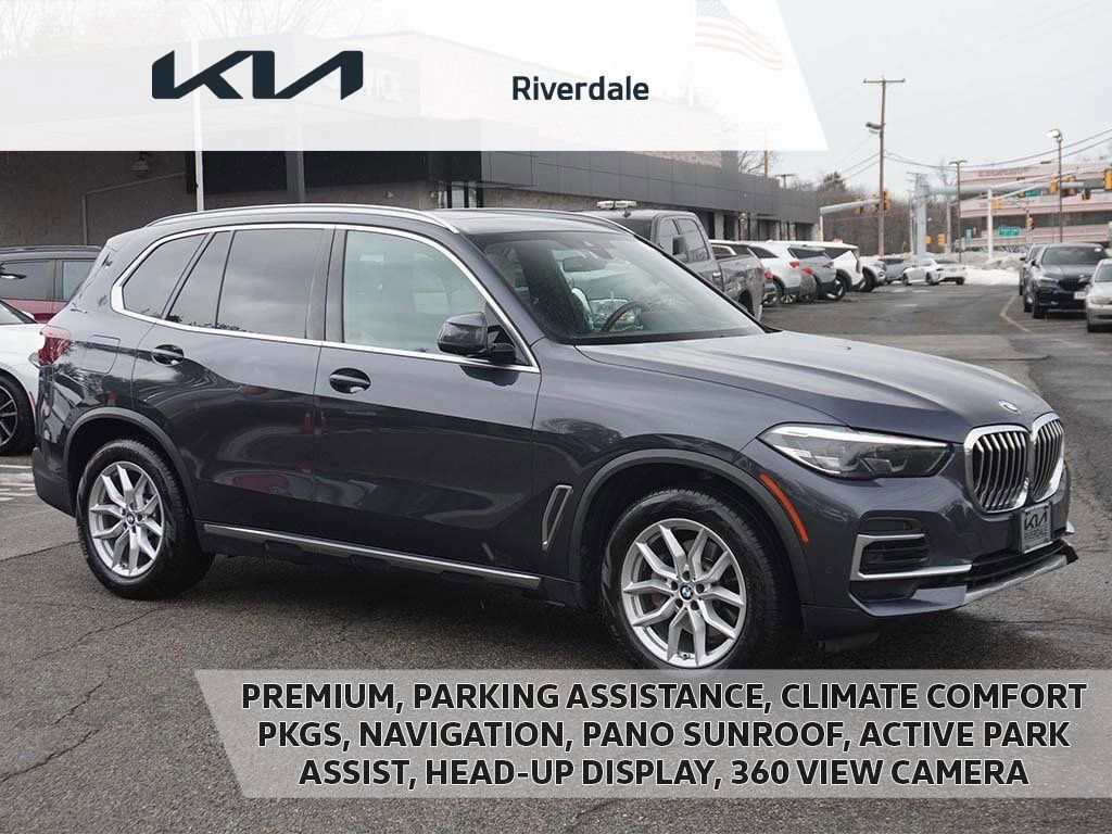Used 2022 BMW X5 xDrive40i w/ Premium Package AWD/4WD image 1