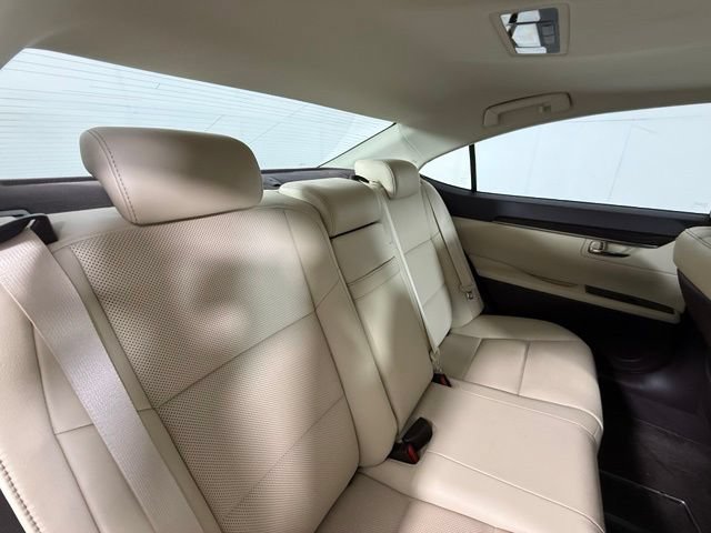 Used 2018 Lexus ES 350 w/ Premier Package FWD image 32