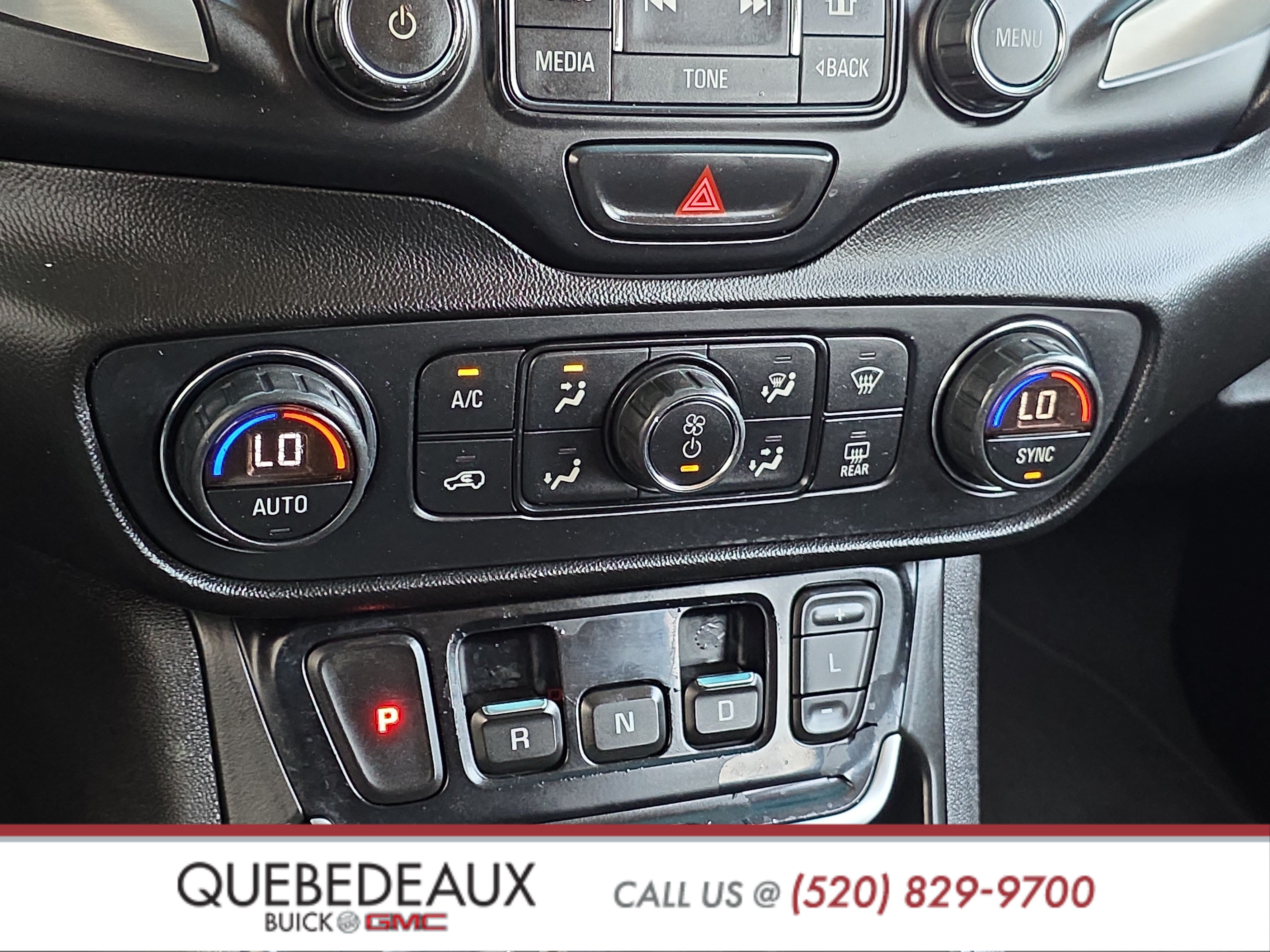 Used 2018 GMC Terrain SLT w/ Preferred Package FWD image 18