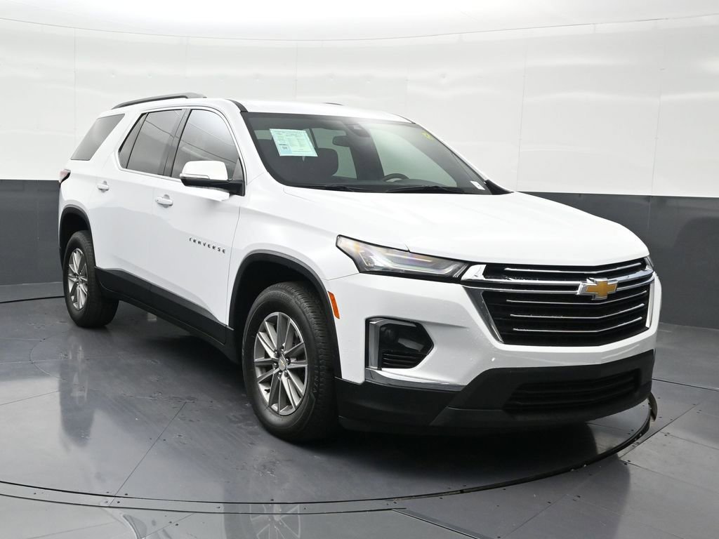 Used 2024 Chevrolet Traverse LT image 8