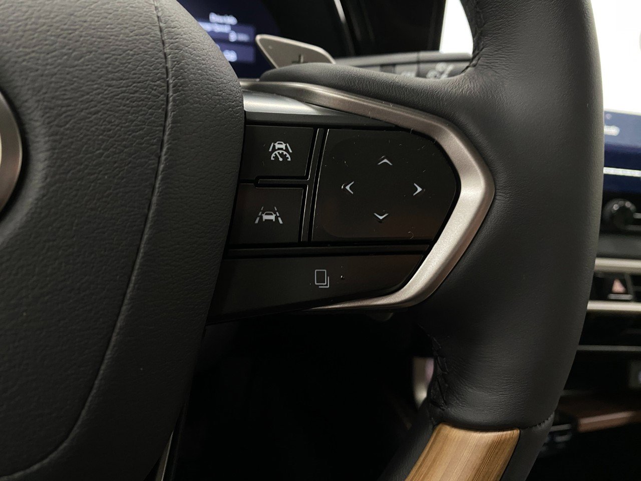 New 2025 Lexus RX 350 AWD image 17