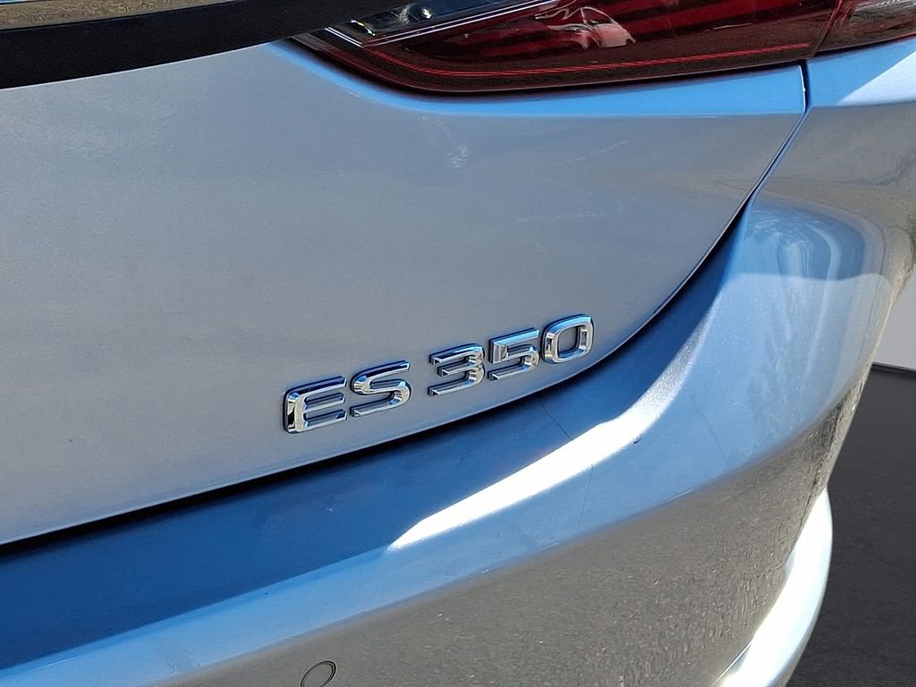 Used 2023 Lexus ES 350 F Sport w/ Accessory Package (Z2) image 24
