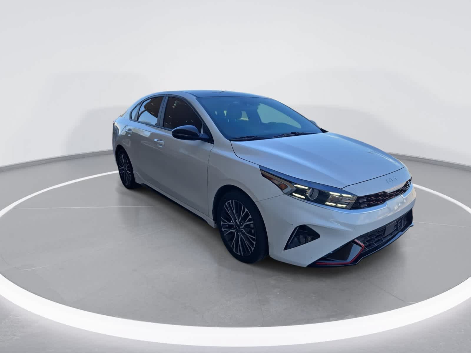 Used 2024 Kia Forte GT-Line FWD image 2