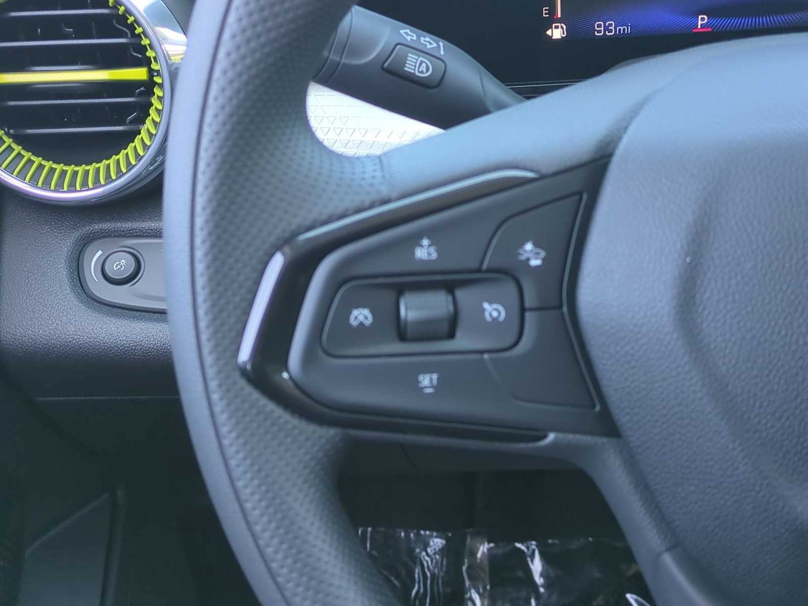 New 2026 Chevrolet Trax LT FWD image 15