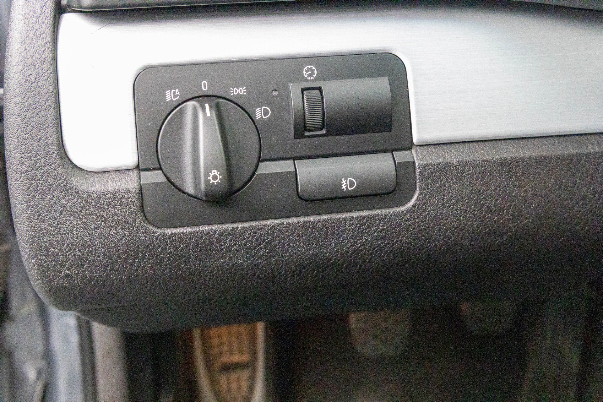 Used 2003 BMW M3 Coupe image 8