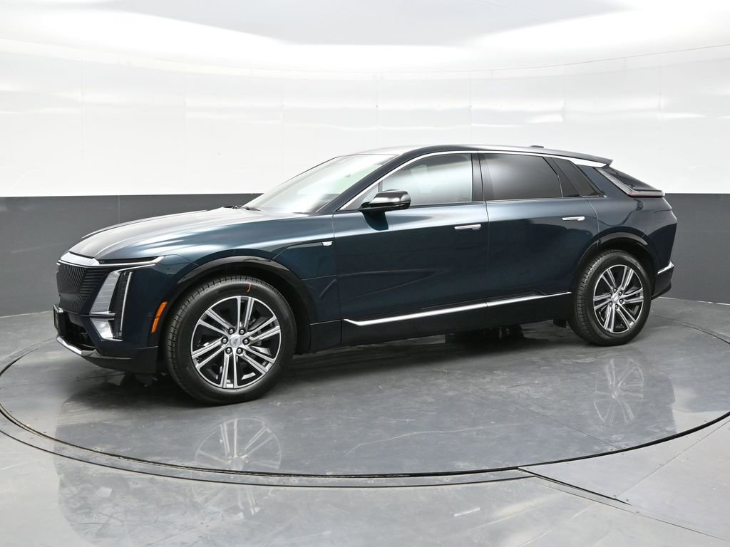 New 2026 Cadillac Lyriq Premium Luxury image 3