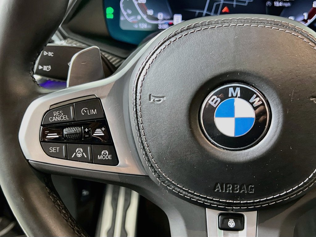 Used 2023 BMW X6 M50i w/ Executive Package AWD/4WD image 16
