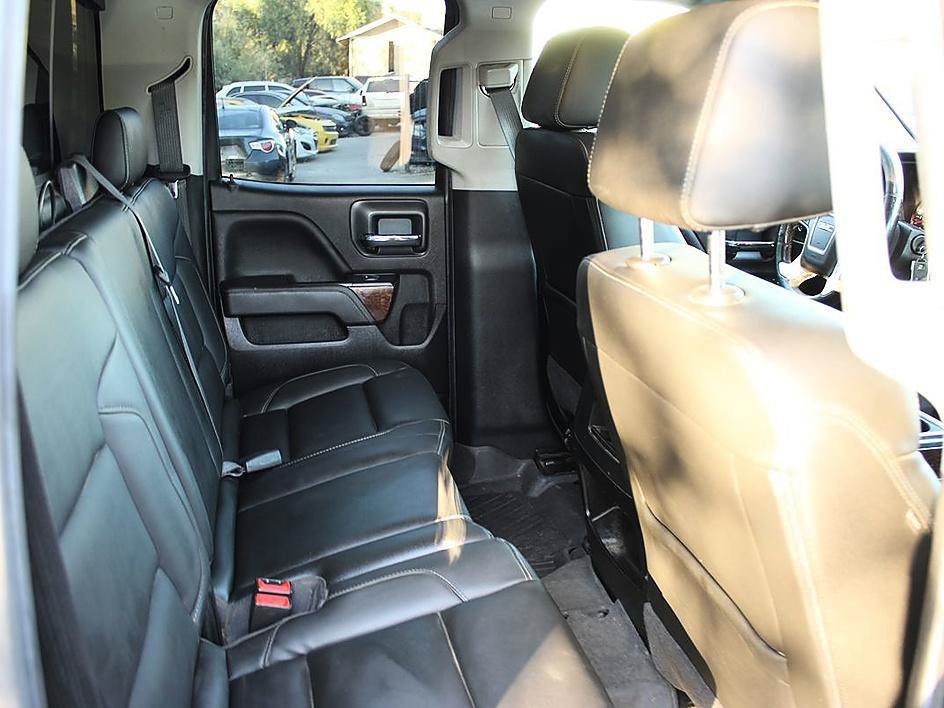 Used 2018 GMC Sierra 1500 SLT w/ SLT Premium Package RWD image 16
