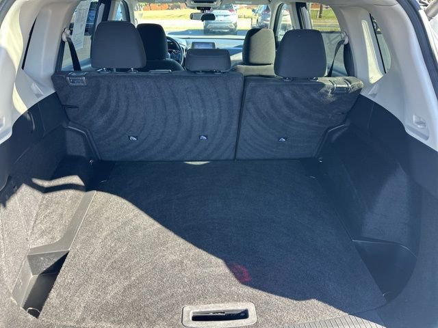 Used 2024 Nissan Rogue SV image 5