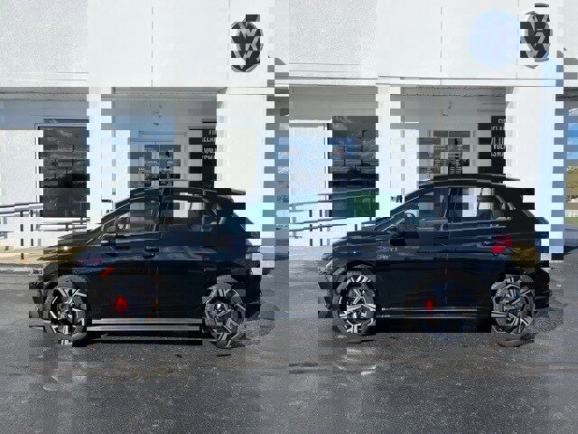 New 2025 Volkswagen GTI SE image 12