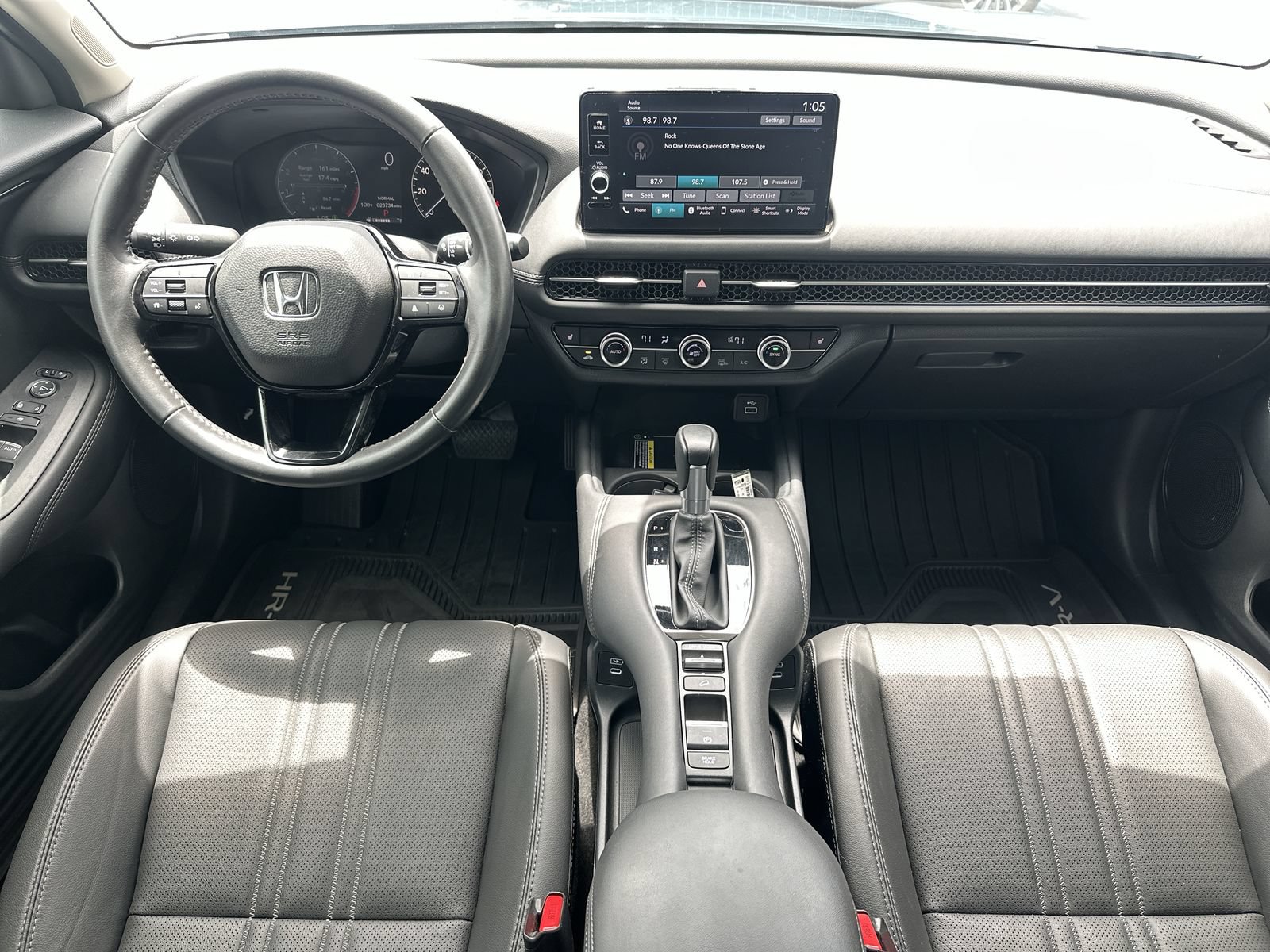 Used 2025 Honda HR-V EX-L image 18