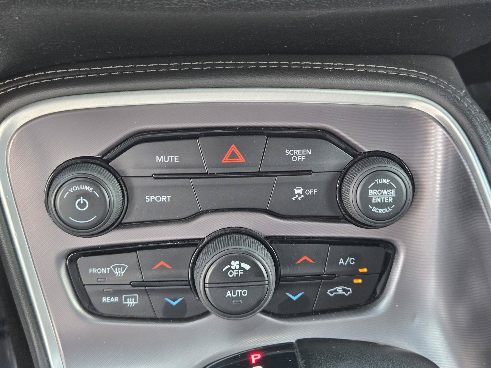Used 2019 Dodge Challenger SXT w/ Blacktop Package RWD image 13