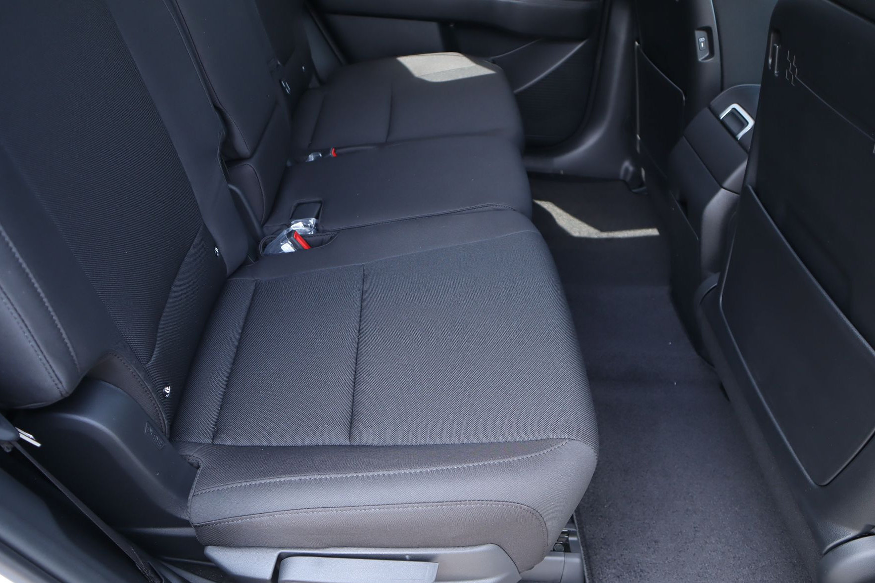 New 2026 Hyundai Santa Fe SE FWD image 19