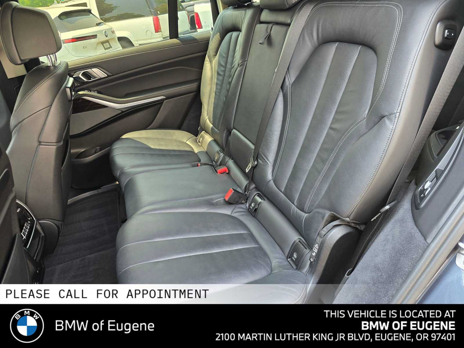 Used 2019 BMW X7 xDrive40i w/ Premium Package AWD/4WD image 21