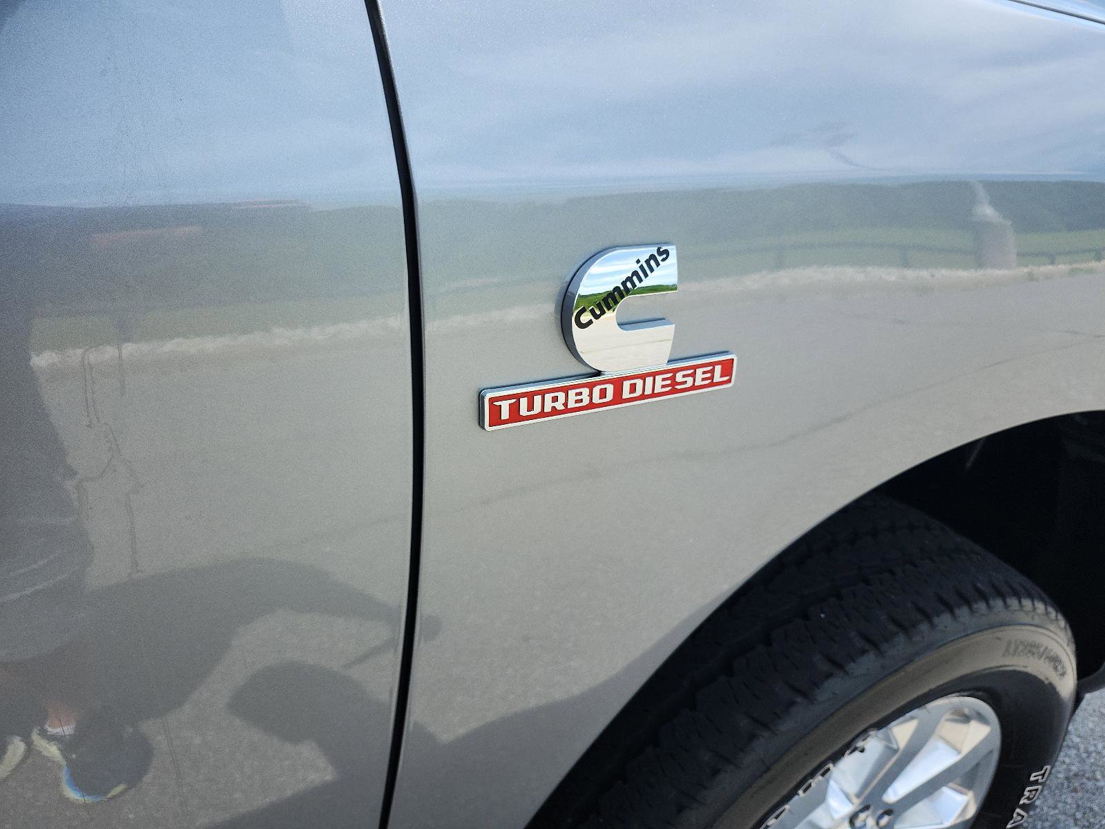 Used 2023 RAM 2500 Laramie AWD/4WD image 10