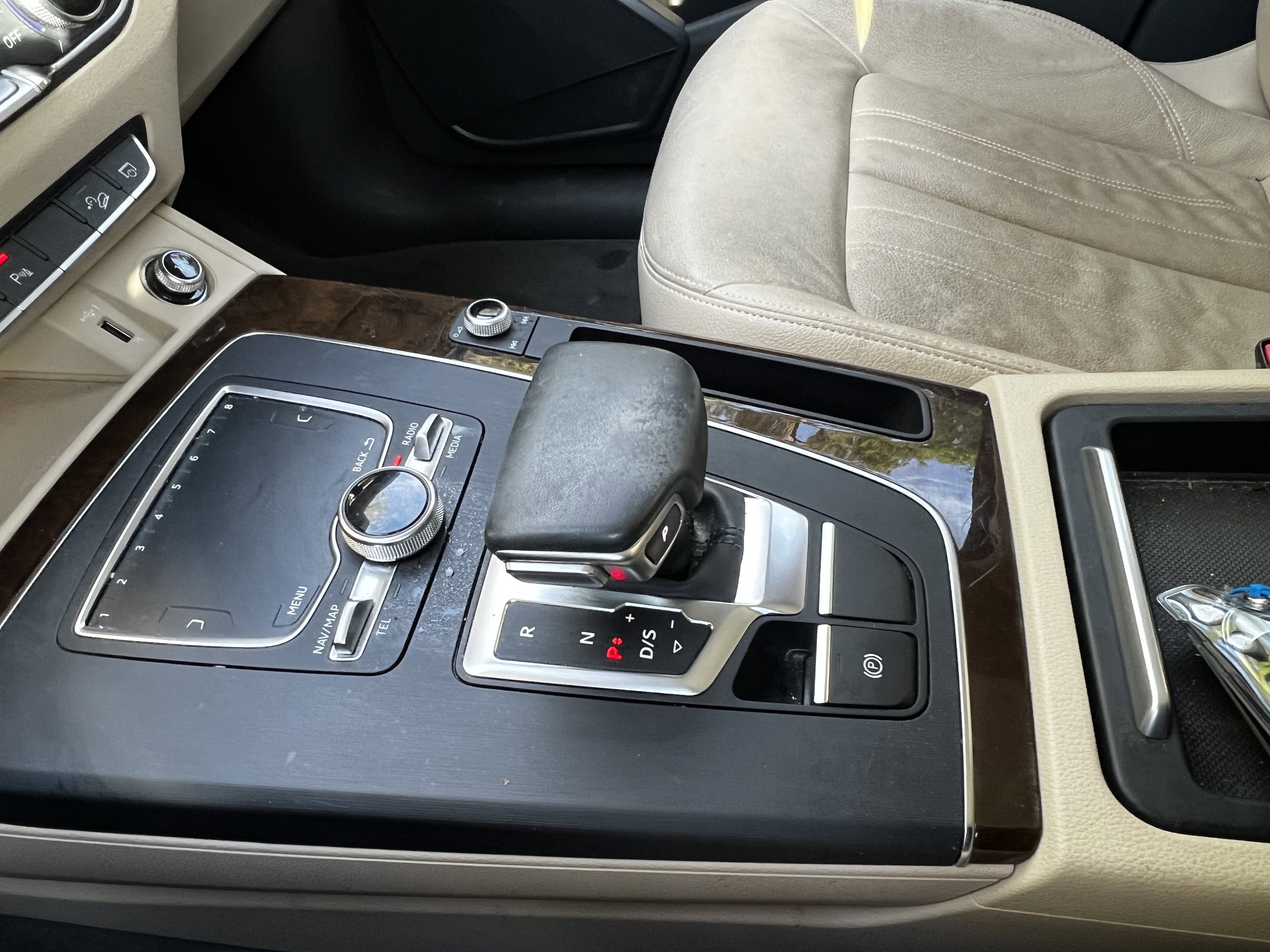 Used 2018 Audi Q5 2.0T Premium Plus w/ Premium Plus Package image 28