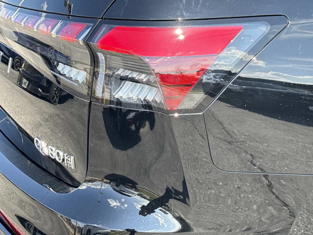 New 2026 INFINITI QX80 Luxe image 29