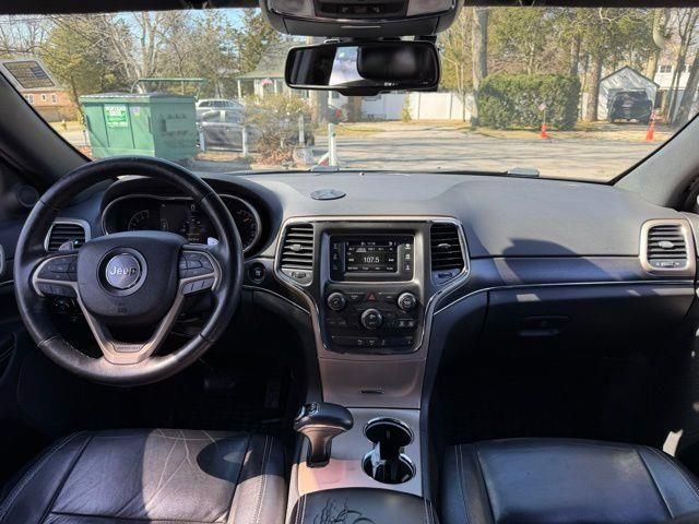 Used 2015 Jeep Grand Cherokee Limited AWD/4WD image 19